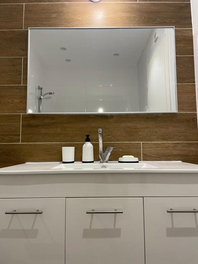 Sea & Fun Apartment Хадера Екстериор снимка